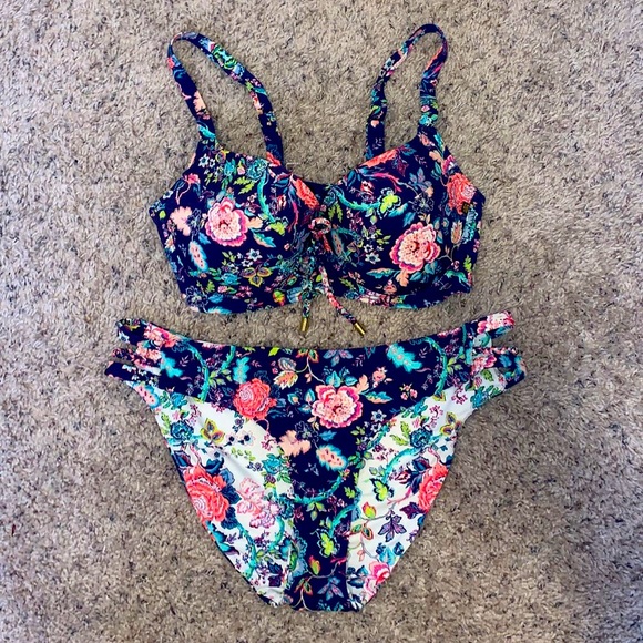 Bikini with Reversible Bottom - Picture 1 of 5